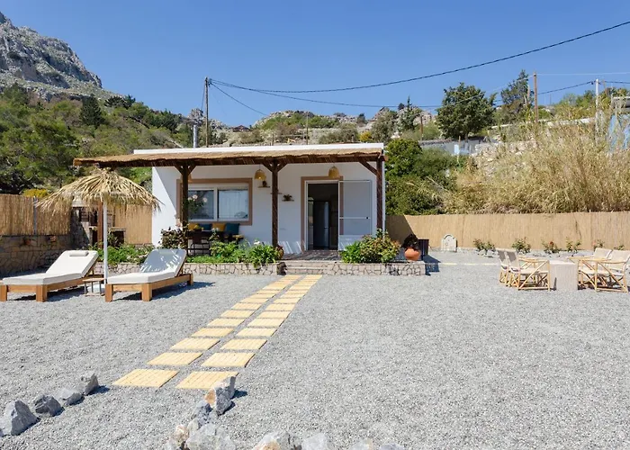 Sunny View Retreat House Vakantiehuis